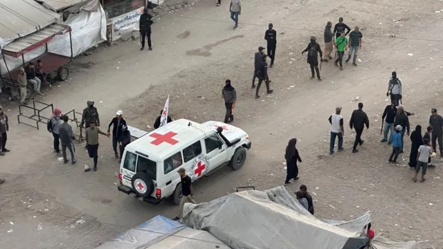 israelhamas-hostage-exchange-seven-israelis-released-to-red-cross-as-middle-east-peace-summit-approaches