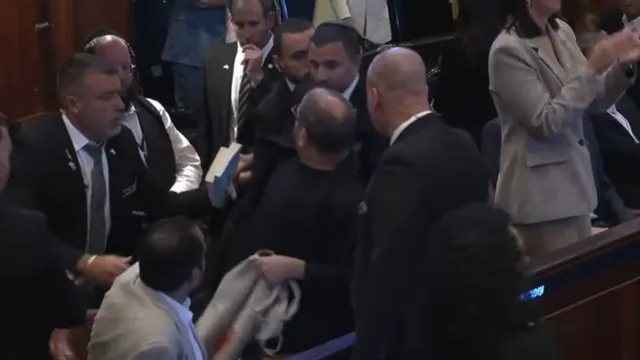 trump-heckled-during-knesset-address-israel-lawmaker-expelled-video-after-hostages-released