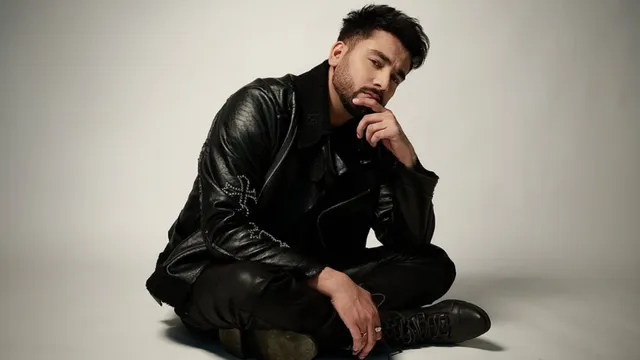 elvish-yadav-wants-akriti-negi-rise-and-fall-contestant-to-win-appeals-his-fans-to-vote-can-you-guess