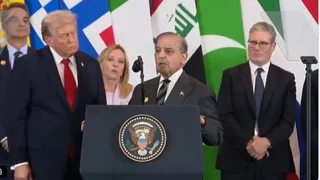 '50 Rupay Kaat Overacting Ka': Netizens Troll Pakistan PM Shehbaz Sharif For Praising Trump | WATCH
