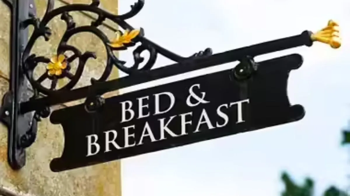 delhi-to-restart-bed-and-breakfast-scheme-for-tourists-know-all-about-the-initiative