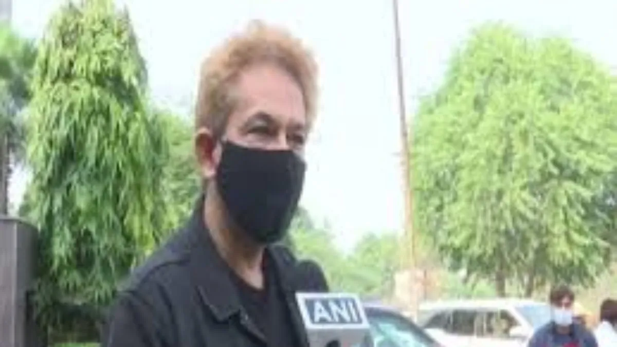 jawed-habibs-delhi-residence-raided-as-sambhal-police-issues-search-warrant-what-is-crypto-fraud-case-against-hairstylist