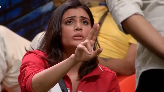 bigg-boss-19-midweek-eviction-is-wildcard-entry-malti-chahar-journey-coming-to-an-end