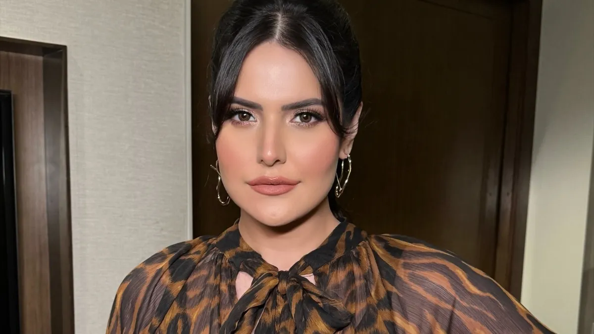 zareen-khan-slams-vulgar-comments-on-social-media-yeh-kya-chakkar-hai-questions-if-trolls-are-real-people-or-bots