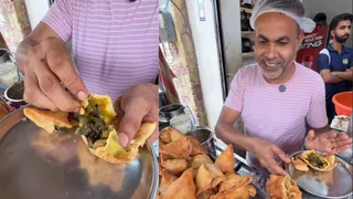 Bhindi To Noodles, Punjab Vendor’s 200+ Wild Samosa Creations Spark Reactions; Netizens Say ‘Bas Ab Yehi Baaki Tha!’