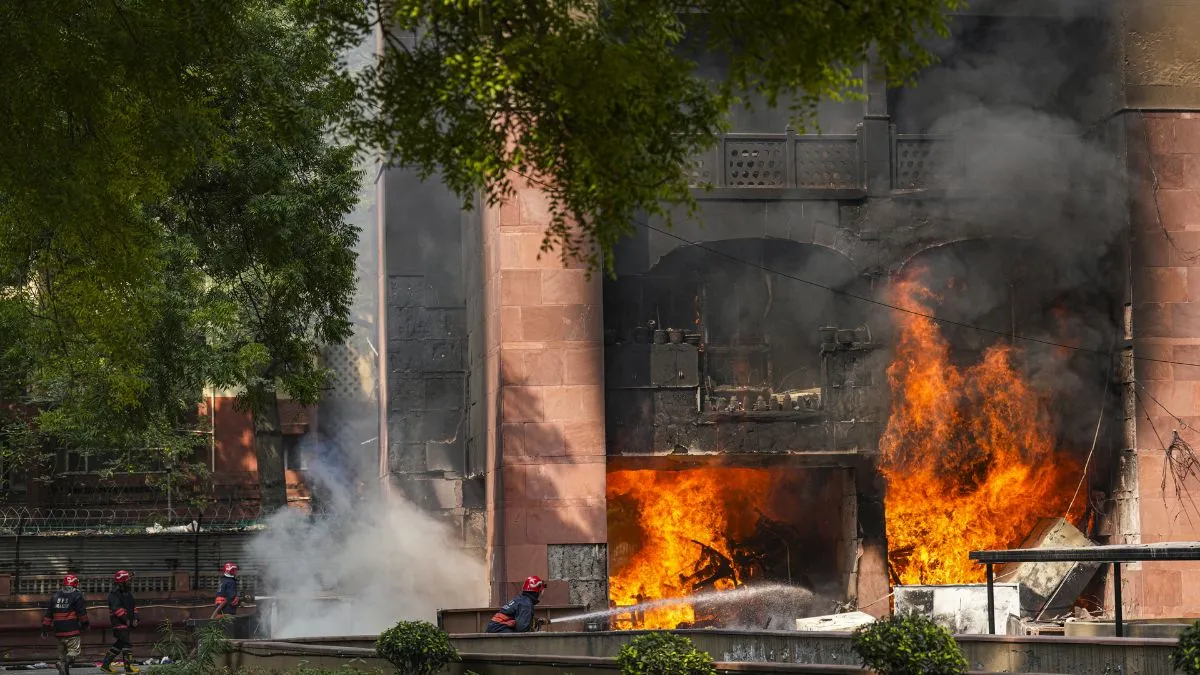 delhi-what-triggered-the-fire-at-mps-brahamputra-apartments-on-bd-marg-preliminary-investigation-reveals