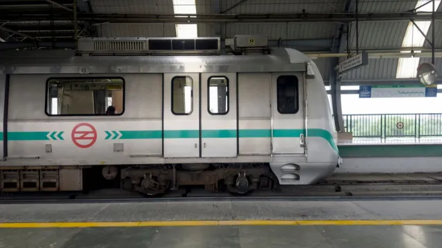 delhi-metro-update-dmrc-early-services-on-these-lines-on-oct-19-last-train-to-run-an-hour-earlier-on-diwali-check-routes-timings