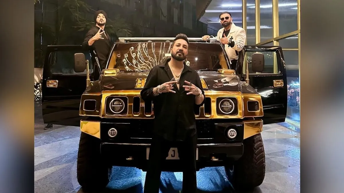 singer-mika-singh-buys-hummer-h2-customised-with-gold-detailing-and-it-looks-swanky
