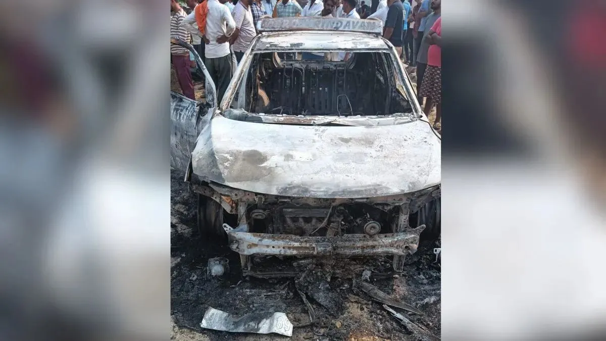 mathura-25yearold-man-dies-after-hightension-wire-hits-car-sparks-cng-explosion