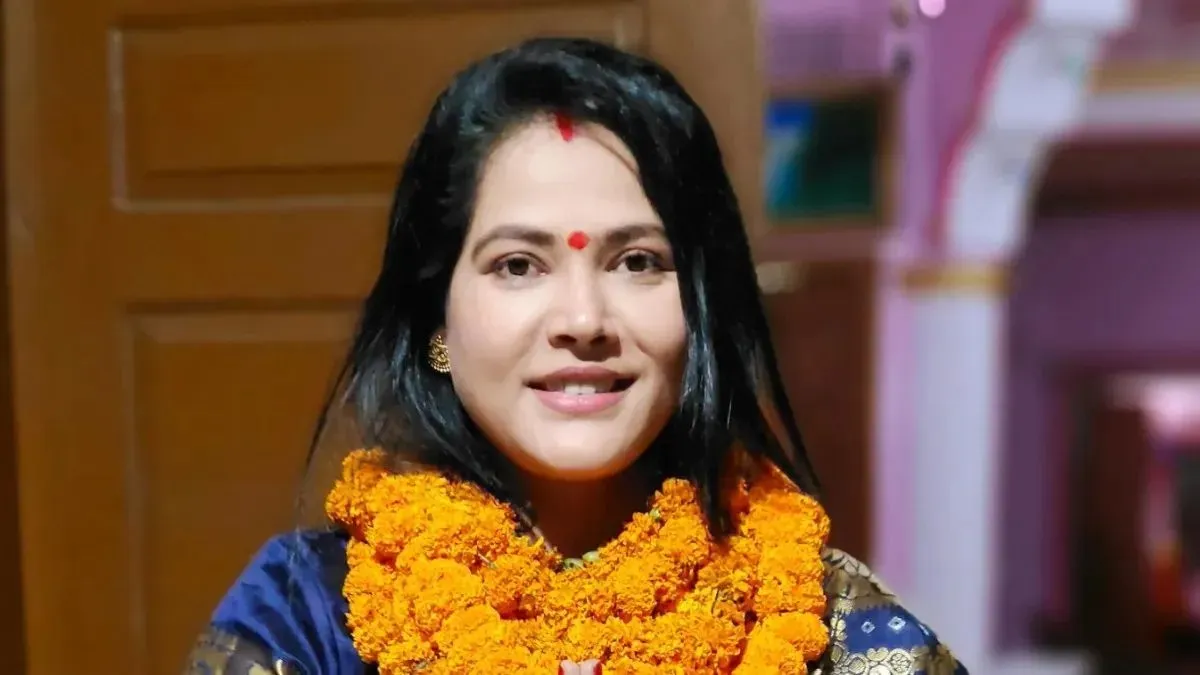 big-setback-for-nda-ahead-of-bihar-elections-as-nomination-of-ljp-candidate-seema-singh-cancelled-in-madhuara-saran