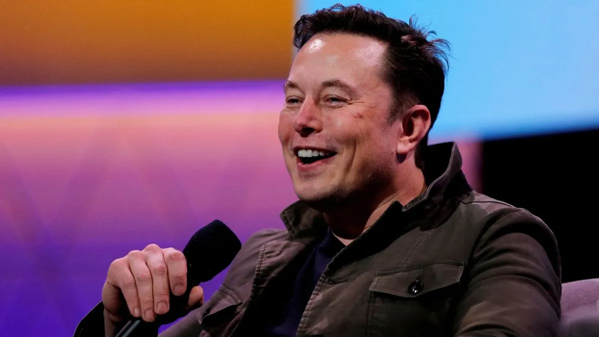 aws-outage-elon-musk-trolls-amazon-during-internet-blackout-promotes-x-chat-as-fully-encrypted-with-no-aws-dependencies