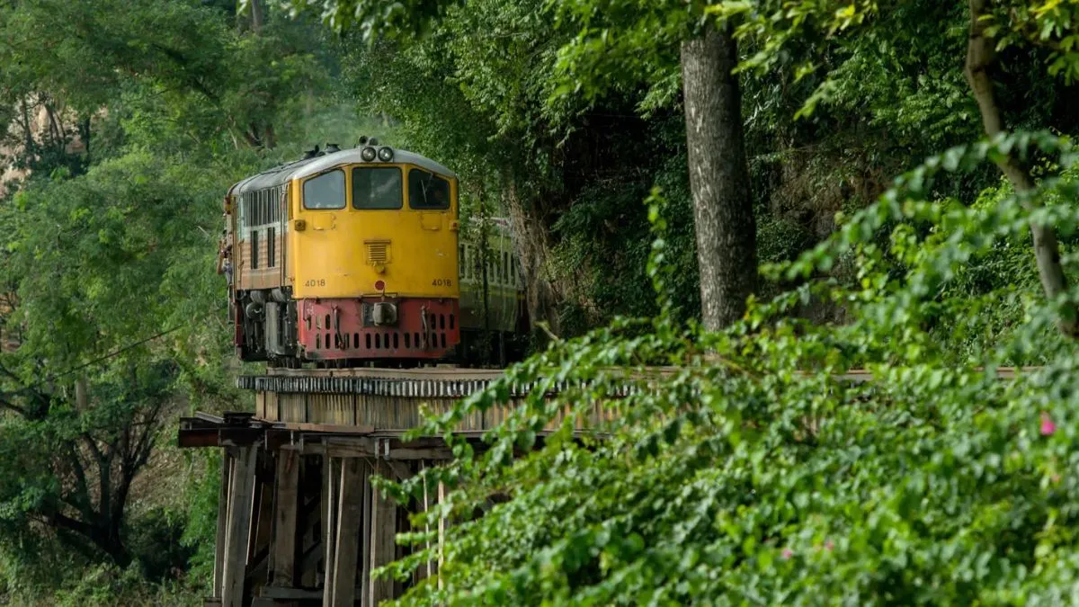 thailand-burma-death-railway-125000-people-died-laying-415-km-track-in-jungle-during-world-war-ii