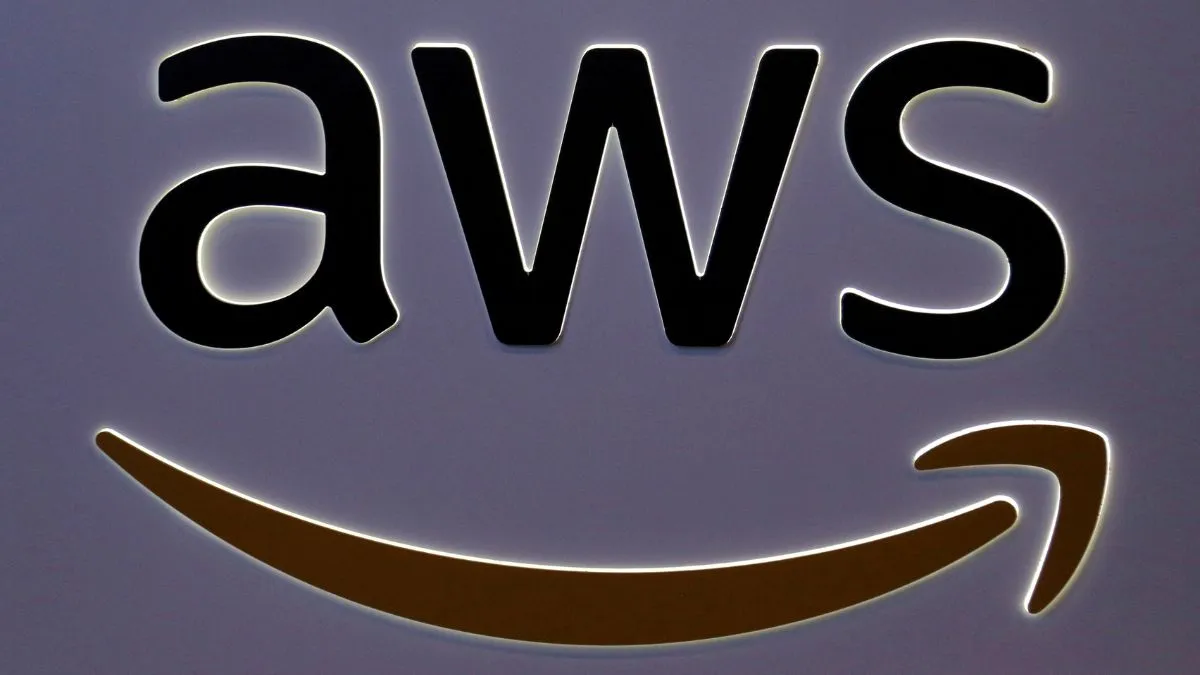 major-internet-outage-hits-snapchat-roblox-canva-and-duolingo-aws-confirmed-as-root-cause