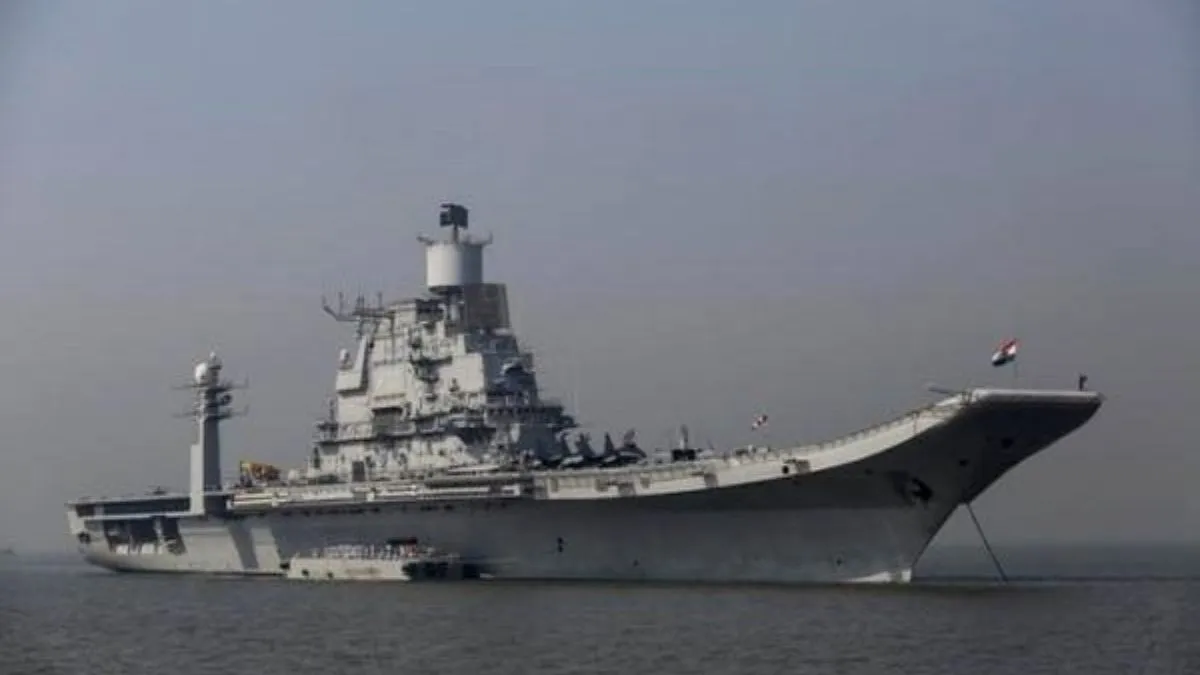 pm-modi-celebrates-diwali-with-navy-aboard-ins-vikrant-ten-facts-about-first-homebuilt-aircraft-carrier