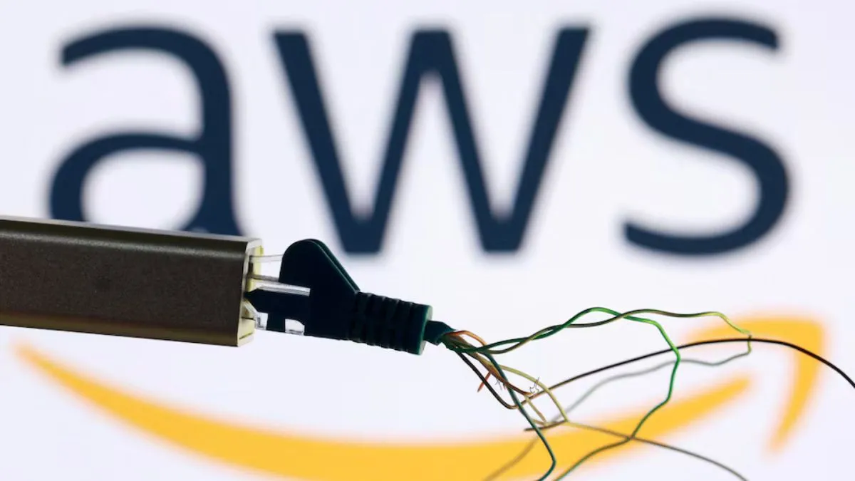 amazon-web-services-restored-after-major-aws-outage-cripples-global-internet-services