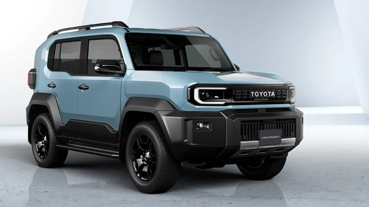 toyota-land-cruiser-fj-revealed-globally-will-this-compact-offroader-come-to-india