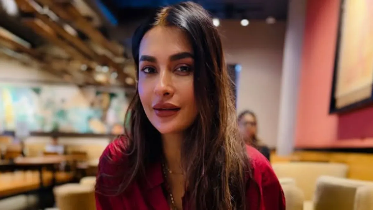 pavitra-punia-confirms-finding-love-again-actress-is-dating-a-businessman-from-usa