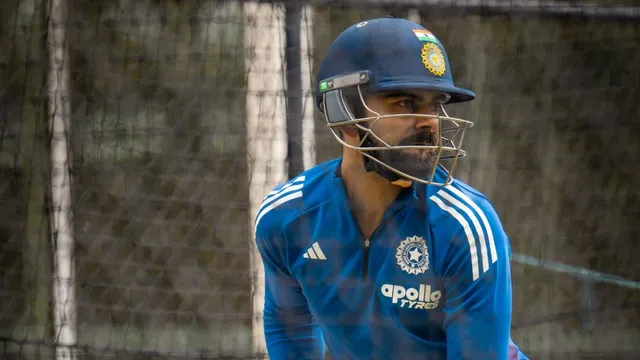 ind-vs-aus-virat-kohli-practices-backfoot-shots-in-nets-ahead-of-must-win-game-for-india-against-australia-at-adelaide-video