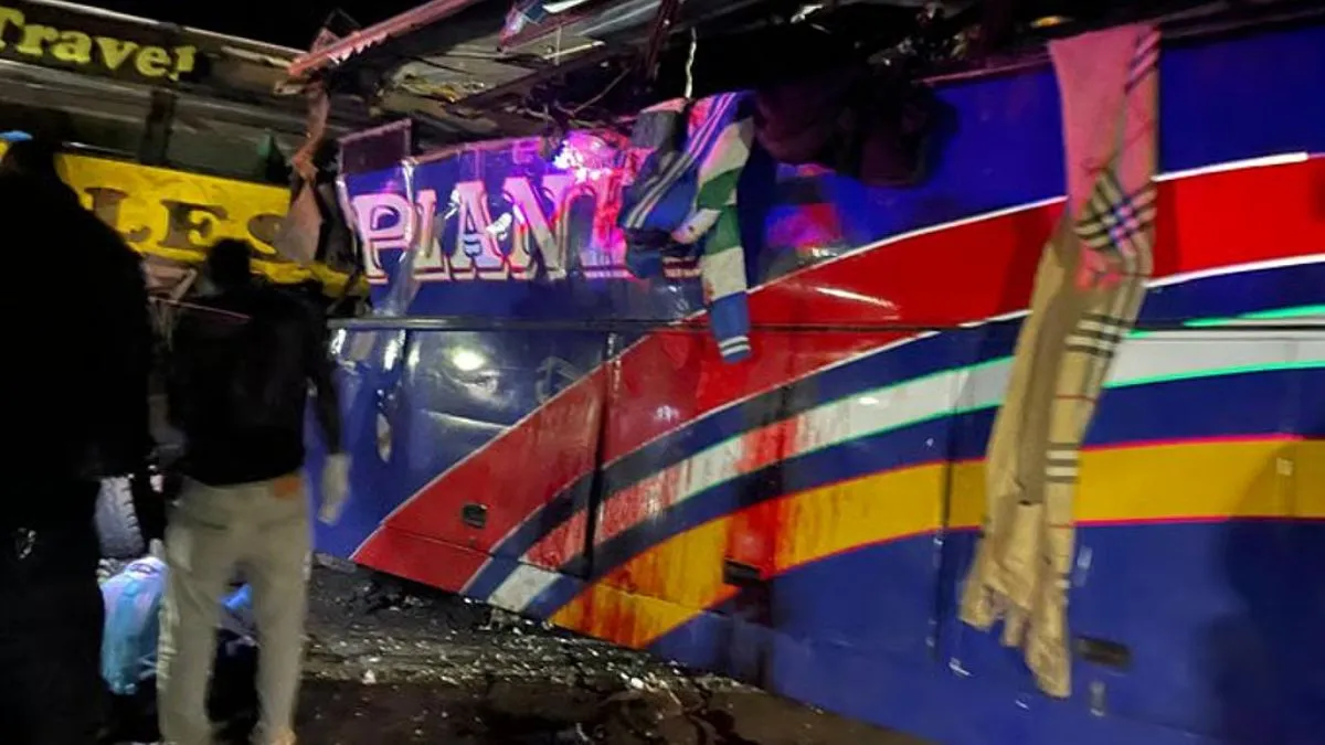 uganda-bus-tragedy-many-passengers-killed-in-worst-motor-accidents-in-east-african-country