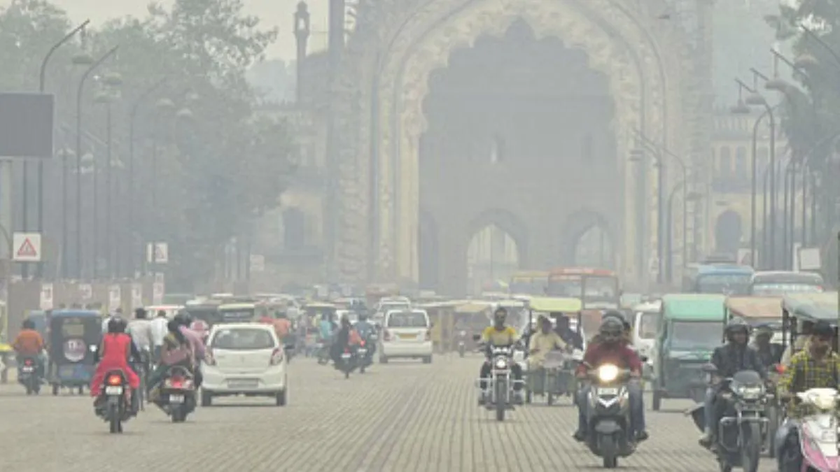 lucknow-air-pollution-city-breaks-5year-record-with-severe-diwali-aqi