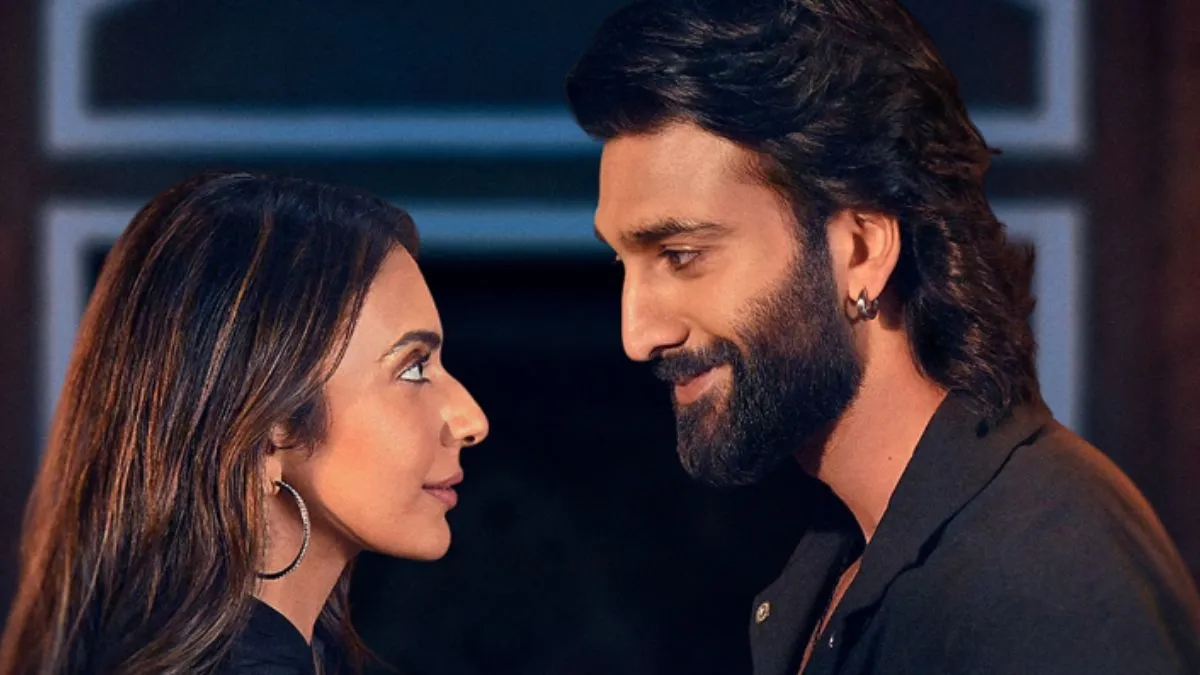 de-de-pyaar-de-2-song-raat-bhar-out-meezaan-jafri-and-rakul-preet-singh-share-lovestruck-energy-in-new-track