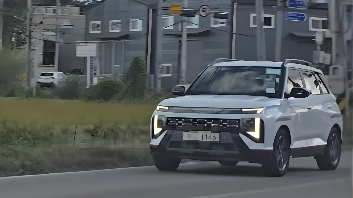 HyundaiVenueFacelift2025NLine01
