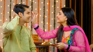 Bhai Dooj 2025: Date, Timings, Shubh Muhurat, Significance And Rituals For Teeka Ceremony
