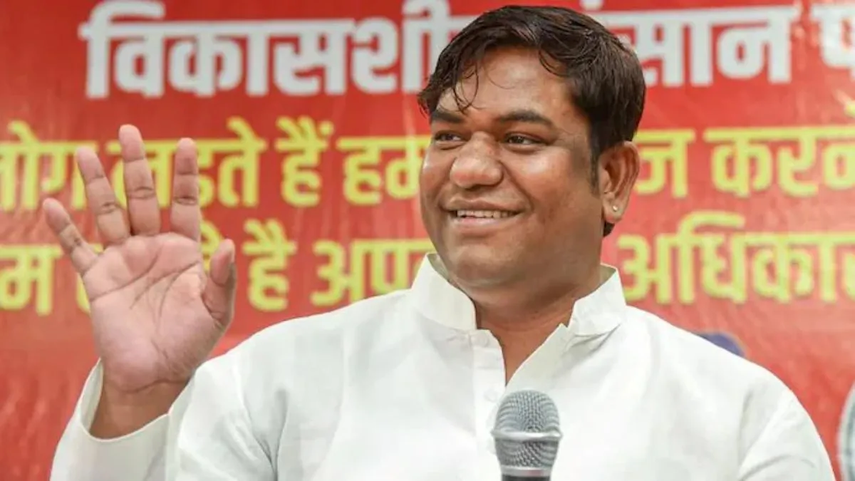 bihar-elections-why-mahagathbandhan-picked-vip-mukesh-sahni-for-deputy-cm-post-explained-rjd-tejashwi-yadav