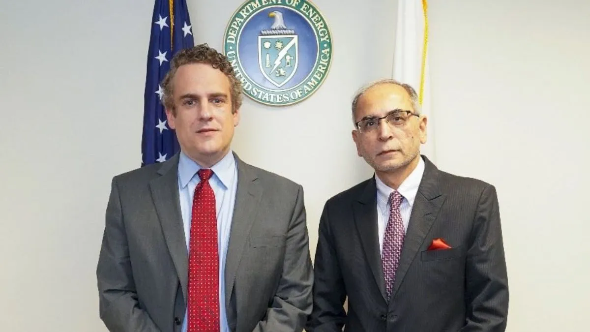 indias-envoy-vinay-kwatra-holds-high-level-talks-in-us-focus-on-energy-defence-and-indopacific-cooperation-ahead-of-major-trade-deal