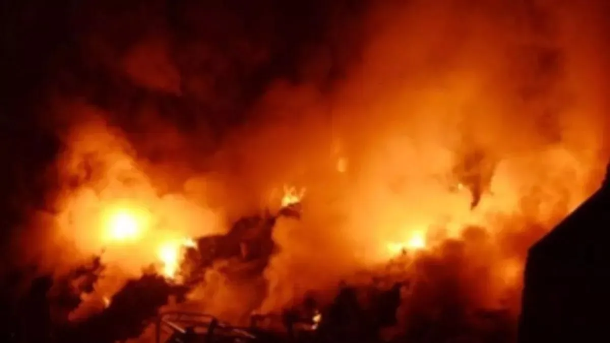 ghaziabad-fire-tragedy-6yearold-daughter-dies-mother-critical-after-fridge-short-circuit