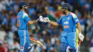 IND vs AUS 3rd ODI: Virat Kohli Returns To Form With Impressive Fifty At SCG, Stitches 100-run Stand With Rohit Sharma