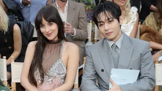 BTS V And Dakota Johnson Set Internet Ablaze As They Pose Together, Fans Say 'Too Much Beauty'