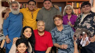 Deven Bhojani On Sarabhai Cast Singing At Satish Shah’s Funeral, Says 'May Look Weird, But He Joined Us'