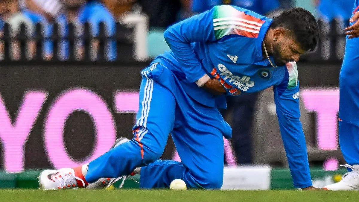 shreyas-iyer-moves-out-of-icu-remains-in-stable-condition-in-sydney-hospital-india-vs-australia-series