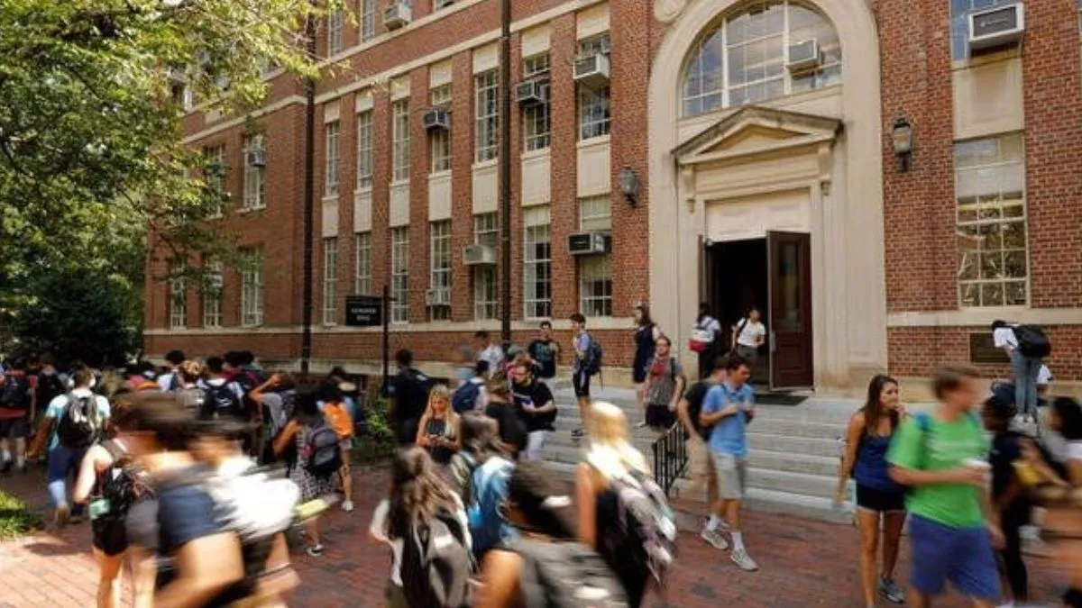 hindu-students-stage-protest-as-rutgers-university-holds-controversial-hindutva-panel-with-no-hindu-voices-on-stage