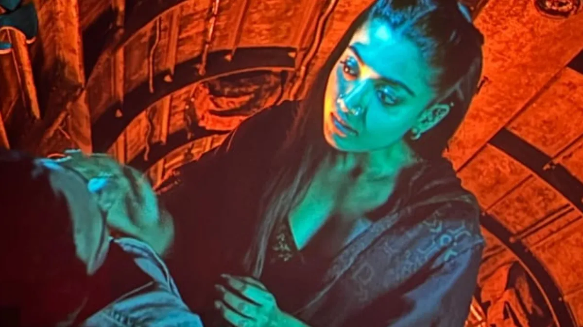 thamma-box-office-collection-day-8-ayushmann-khurrana-rashmika-mandanna-horror-movie-hits-century-set-to-beat-munjya-lifetime-collection