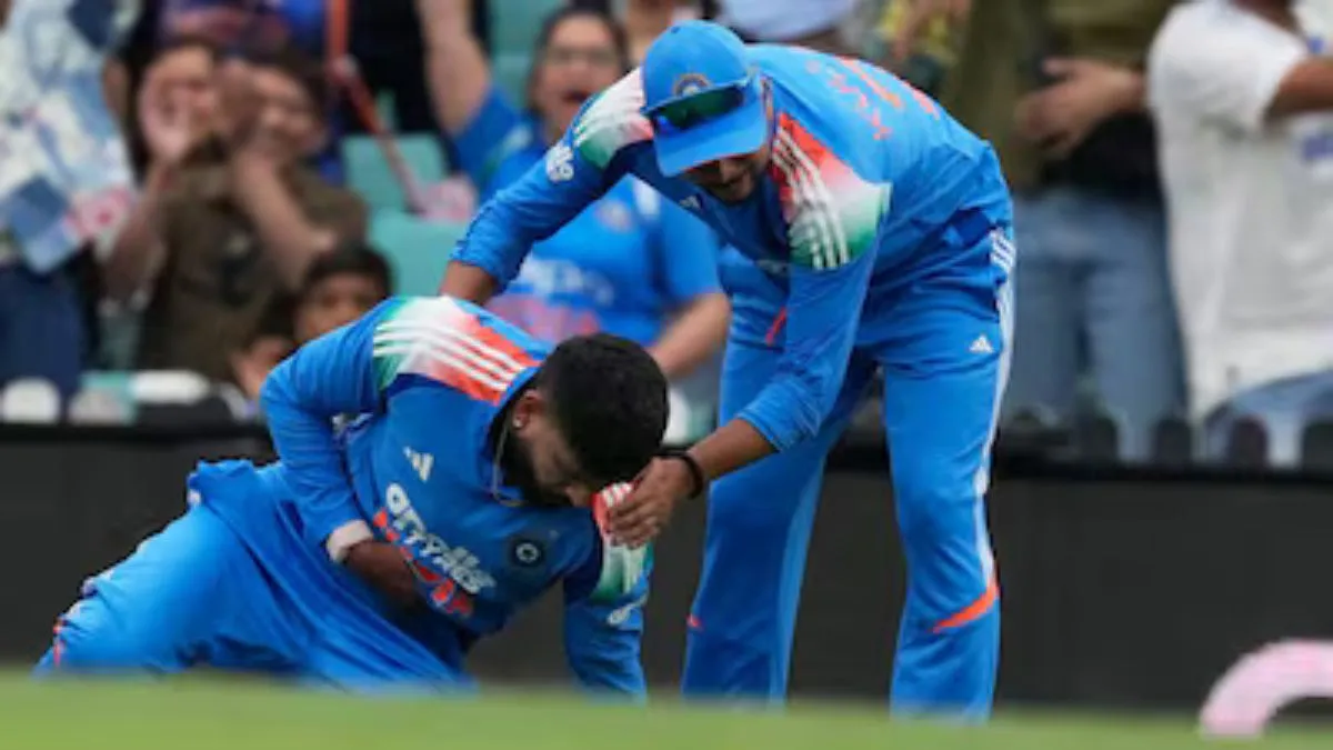 india-national-cricket-team-vs-australia-national-cricket-team-match-scorecard-huge-blow-for-india-as-shreyas-iyer-set-to-be-ruled-out-of-action-for-two-months-report