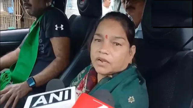 bihar-elections-convoy-of-surajbhan-singh-wife-veena-devi-attacked-day-after-jan-suraaj-supporters-murder-in-mokama