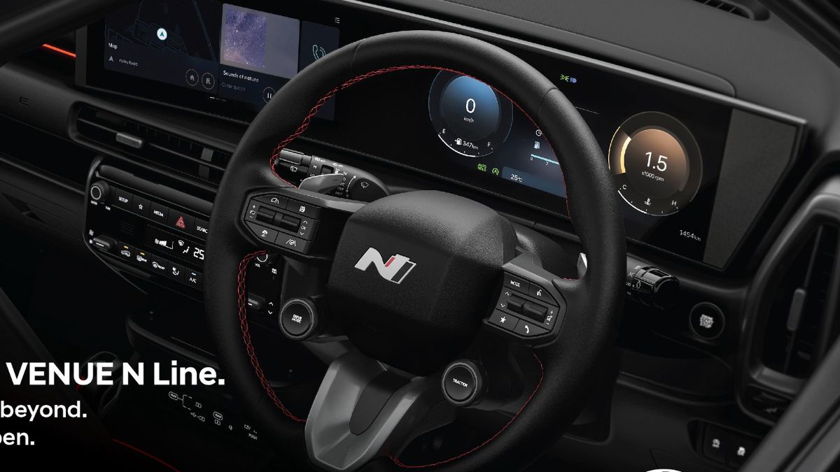 HyundaiVenueNLineInterior
