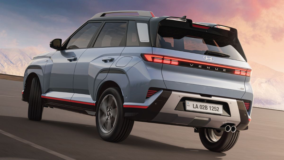 HyundaiVenueNLineRear