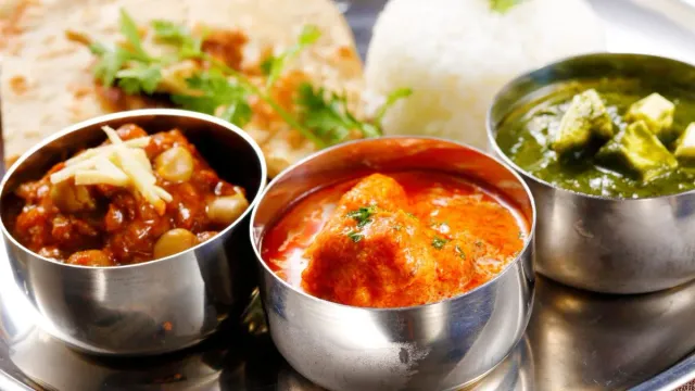 telangana-52-at-bc-residential-boys-school-fell-ill-due-to-suspected-food-poisoning