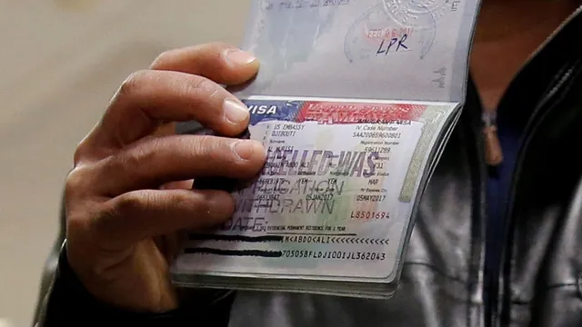 us-lawmakers-urge-trump-to-reconsider-h-1b-visa-crackdown-india-america-ties