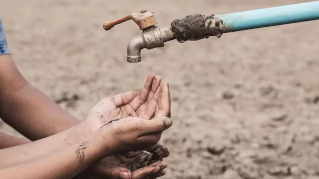 pakistan-left-counting-its-drops-faces-acute-risk-f-water-scarcity-after-india-indus-waters-treaty-suspension