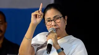 ‘OMG They Were Playing Till...': BJP Takes Dig At Mamata Banerjee After Indian Women Cricket Team Wins World Cup