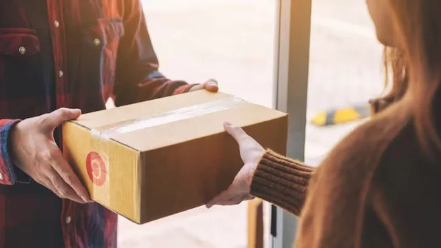 kentucky-woman-opens-medicine-box-finds-human-arms-and-fingers-instead-of-pills-heres-what-happened-next