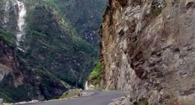 gangotri-highway-widening-reduced-to-11-metres-after-dharali-disaster-cutting-to-be-minimised-to-avoid-landslides