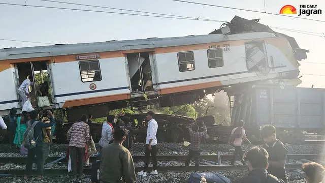 chhattisgarh-train-accident-bilaspur-live-news-memu-train-hits-goods-train-casualties-injuries-rescue-operations-latest-updates