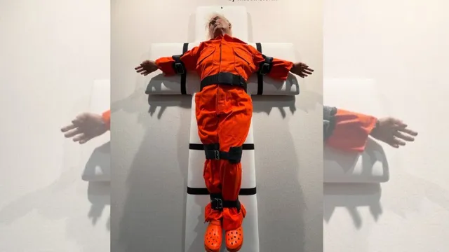 saint-or-sinner-controversial-artwork-depicting-donald-trump-on-crucifix-unveiled-in-switzerland