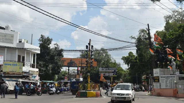 meerut-free-left-turn-lanes-erickshaw-corridors-planned-for-4-key-intersections