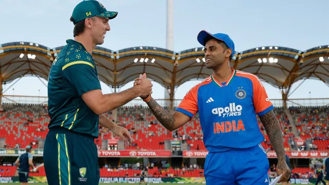 india-national-cricket-team-vs-australia-national-cricket-team-match-glenn-maxwell-adam-zampa-suryakumar-yadav-ind-vs-aus-4th-t20i-toss-update-playing-11s-queensland